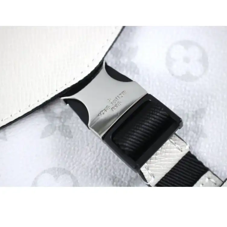 Fashion Reps LV Bags 20DJ570010 0608